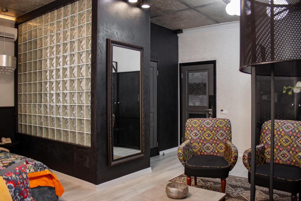 Manna Boutique Hotel (Adults Only) Kiev Exterior foto